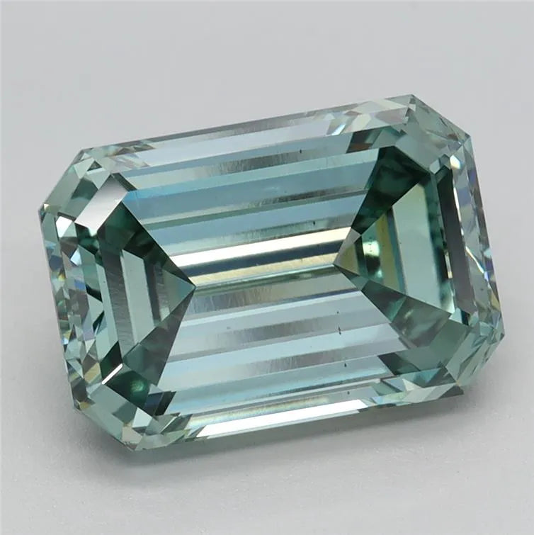 3.73ct Emerald Lab Grown Diamond (Colour Fancy Intense Green, Clarity VS2, IGI Certified)